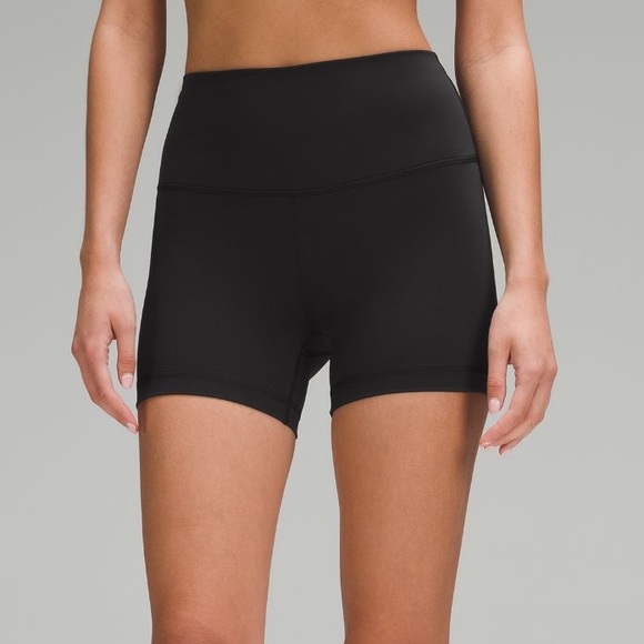 Lululemon Wunder Train High Rise Short 4" size 4 - Picture 4 of 5